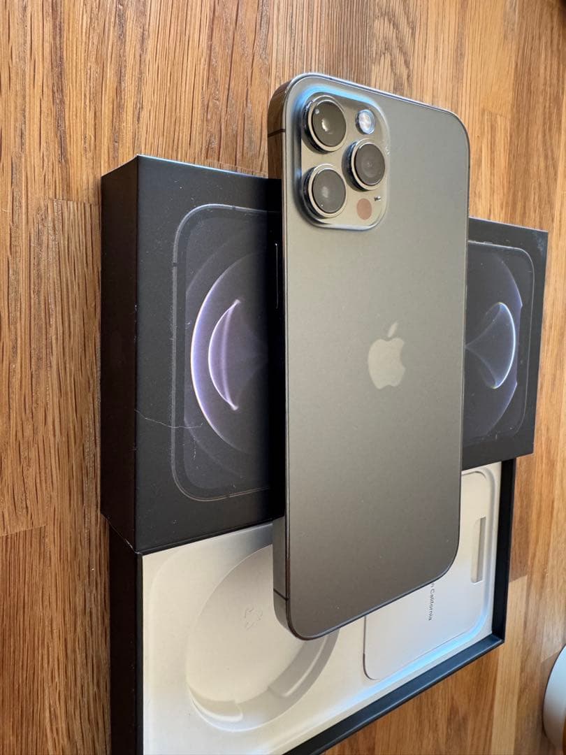 Apple iPhone 12 Pro Max 256 グラファイト 本体