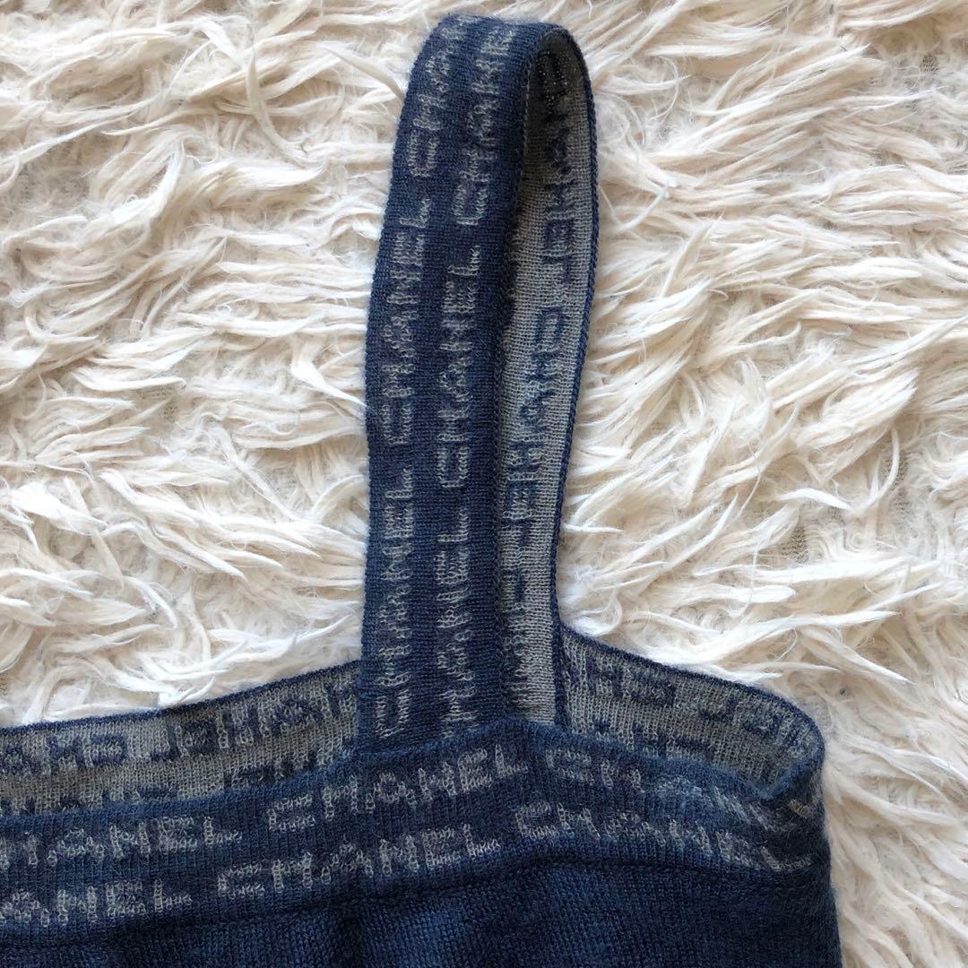 【イタリア製 カシミヤ 100%】シャネル　 キャミソール　ネイビー M ロゴ