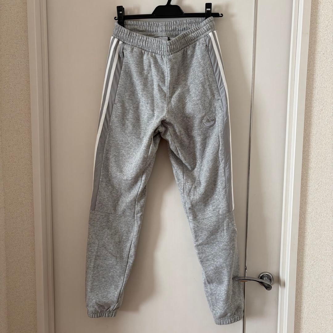 adidasアディダスオリジナルス セットアップ グレー上S下M