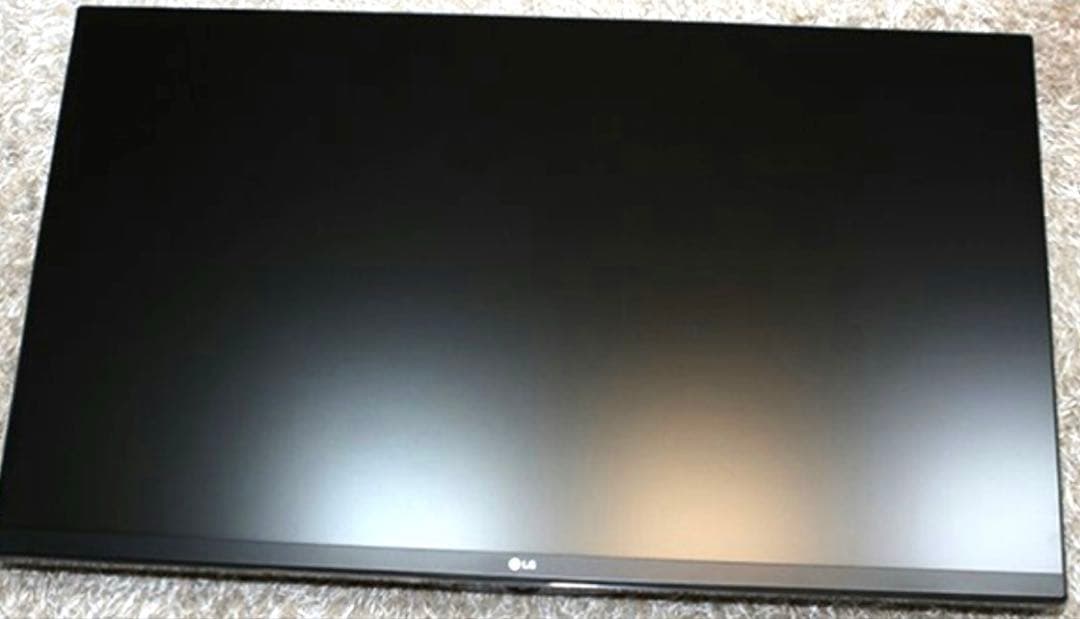 【セール】　LG WQHD 144Hz 31.5インチ ゲーミングモニター