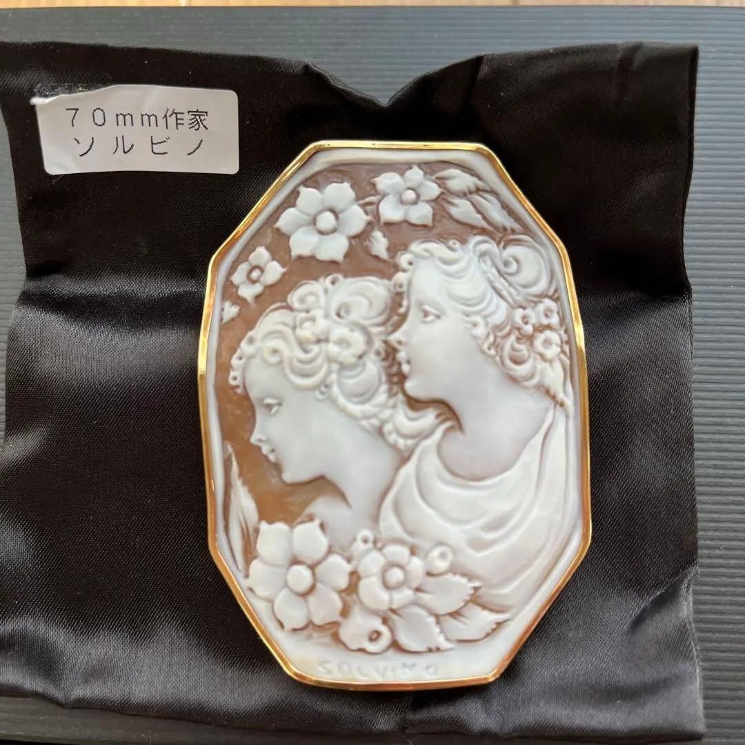 値下げ！K18カメオブローチ　　作家ソルビノ　✨