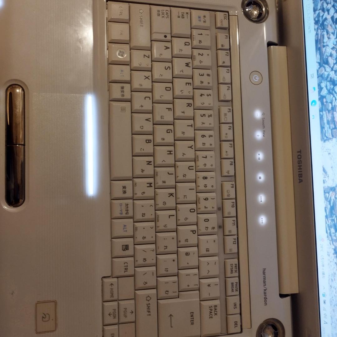 東芝15.6インチ win11＋Office2021Pro 美品 新品SSD