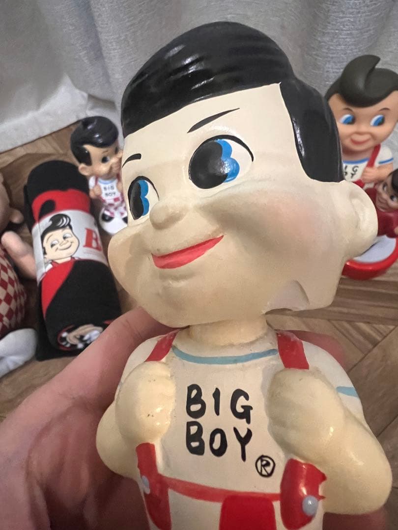 bigboy ビッグボーイ　フィギュア　ライト　貯金箱　ブランケット　11体