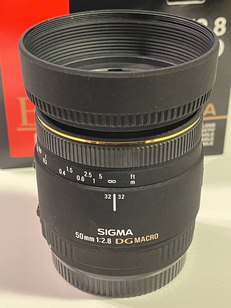 【シグマ】50mm F2.8 DG MACRO レンズ［キャノンEFマウント］