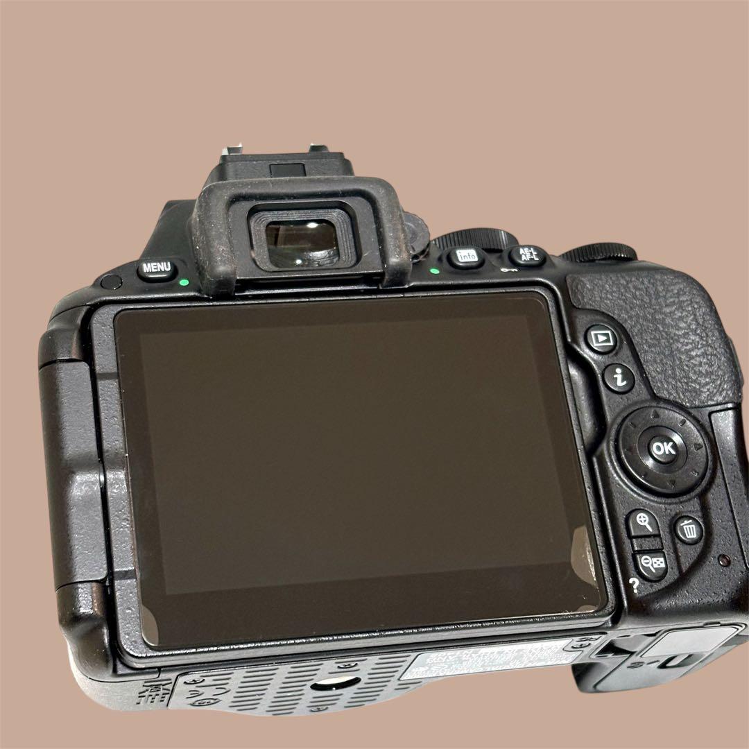 【初心者大歓迎】Nikon D5500 18-55 VR II Kit 一眼レフ
