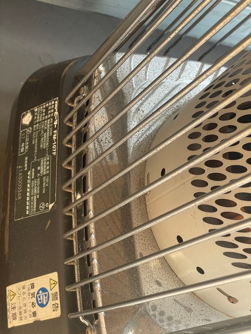 4*n様 ストーブ　業務　現場　灯油　ヒーター　ダイニチ