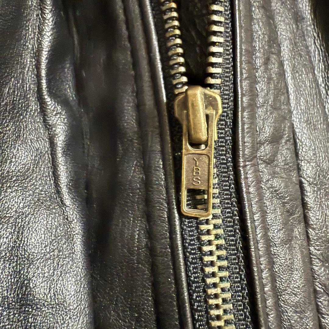 古着　ヴィンテージ　レザージャケット　短丈　本革　レザー　ボンバージャケット　黒