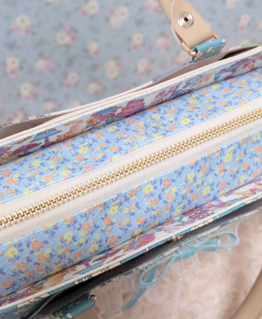 美*ち様 ハンドメイド　ジョリーフルール　パリの街並み　ネコ　ぽってりトート