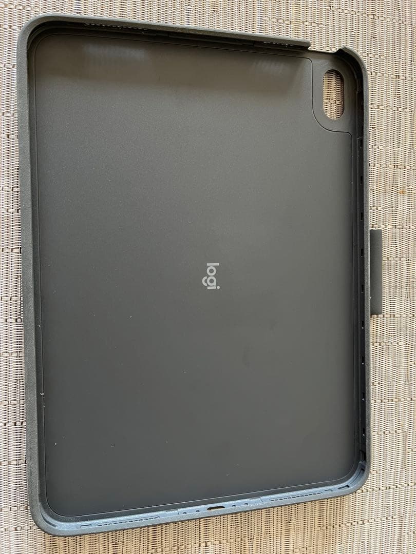 ゴンゴンザレス iPad 10世代 Wi-Fiモデル　(ジャンク品)