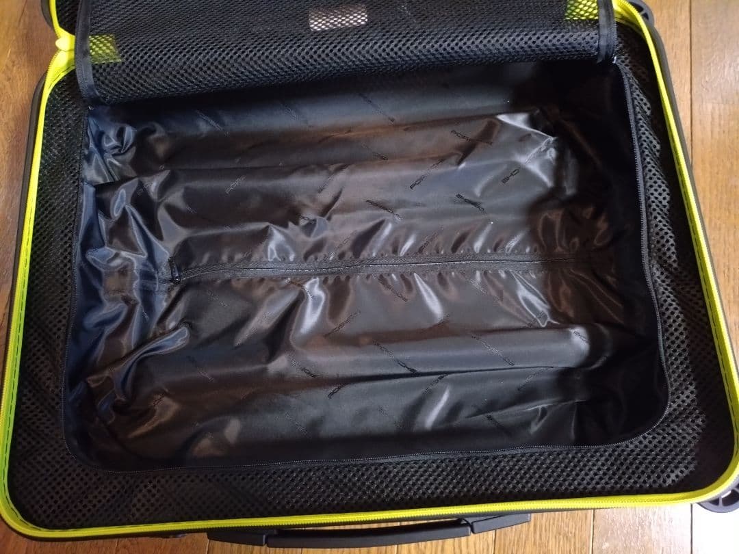 RIMOWA PORSCHEデザイン サルサ/エッセンシャルキャビン