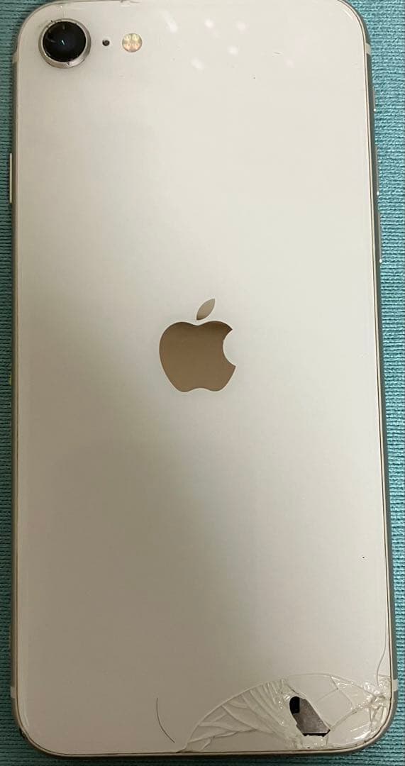 iPhone SE3 64GB スターライト