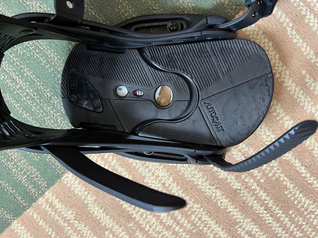 BURTON GENESIS M ESTモデル