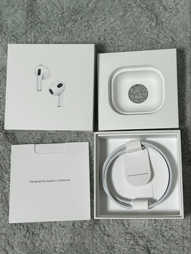 Apple AirPods 第3世代　箱、ケーブル付き