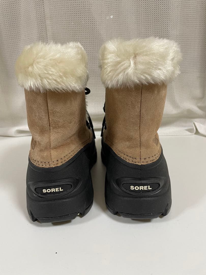 SOREL ファー付きブーツ ベージュと黒　レディース 25cm ほぼ未使用