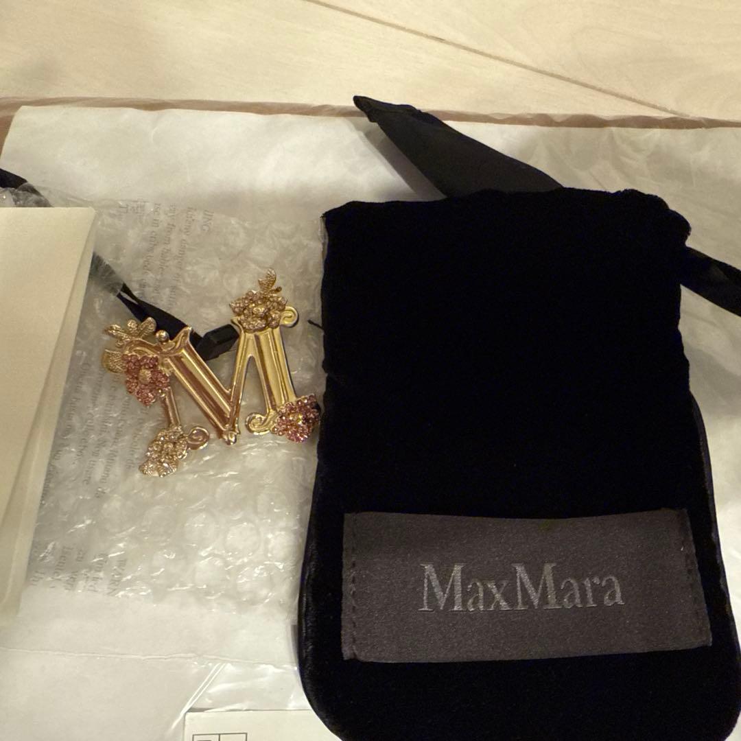 新品2025年　マックスマーラ　CNYピン] クリスタル ブローチ