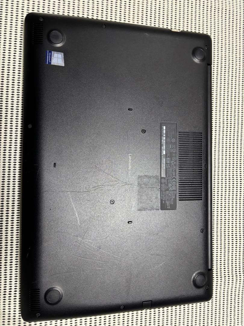 Windowsノート本体 Dell Latitude 3590 3865U 8GB 128GB