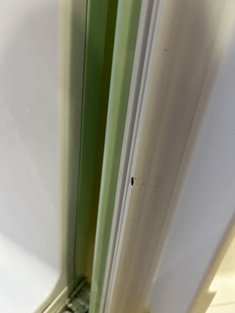 2020年製　レトロデザイン　冷蔵庫　単身用　130L 小型　一人暮らし