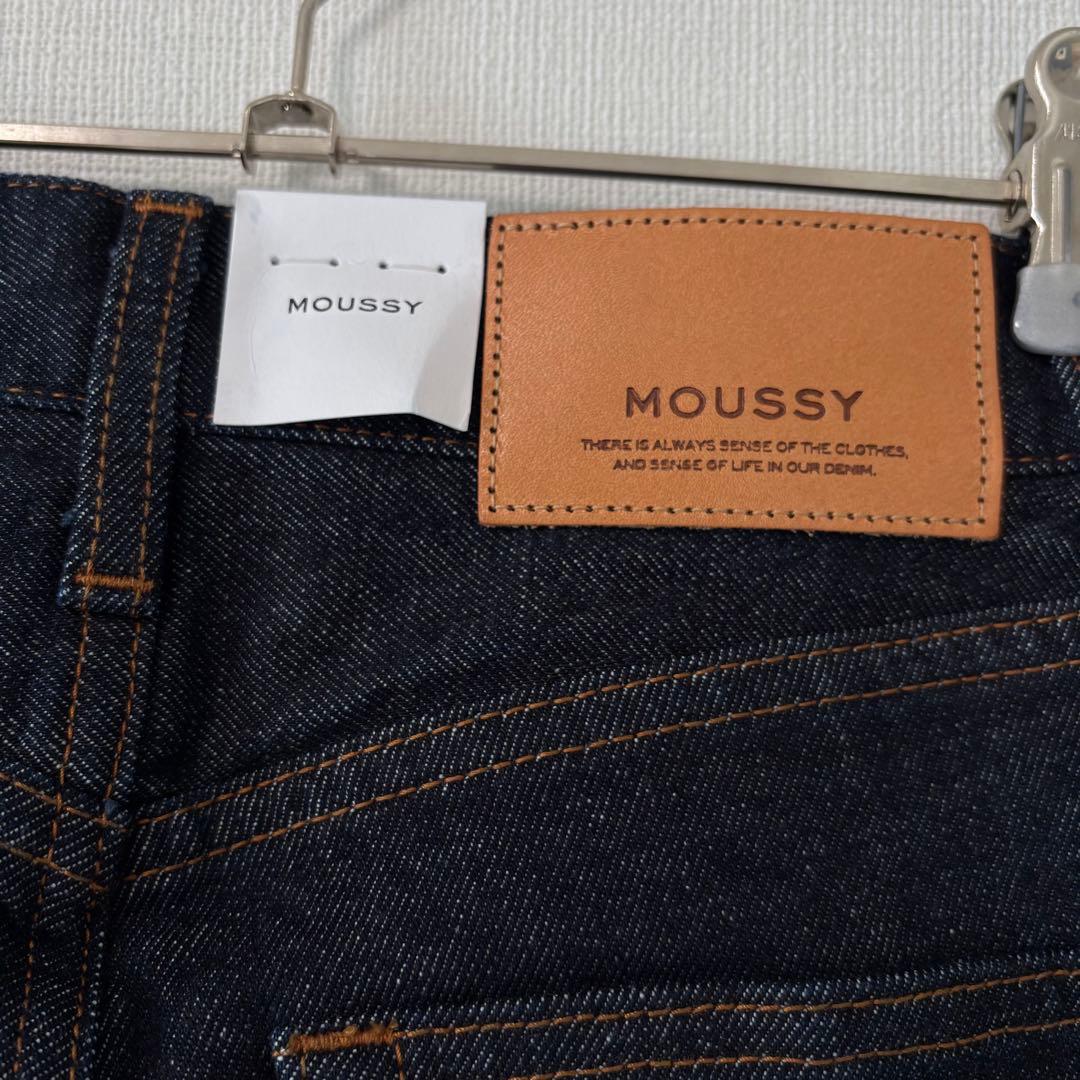 新品タグ付　MOUSSY MVS FLARE ブーツカットデニム ワンウォッシュ