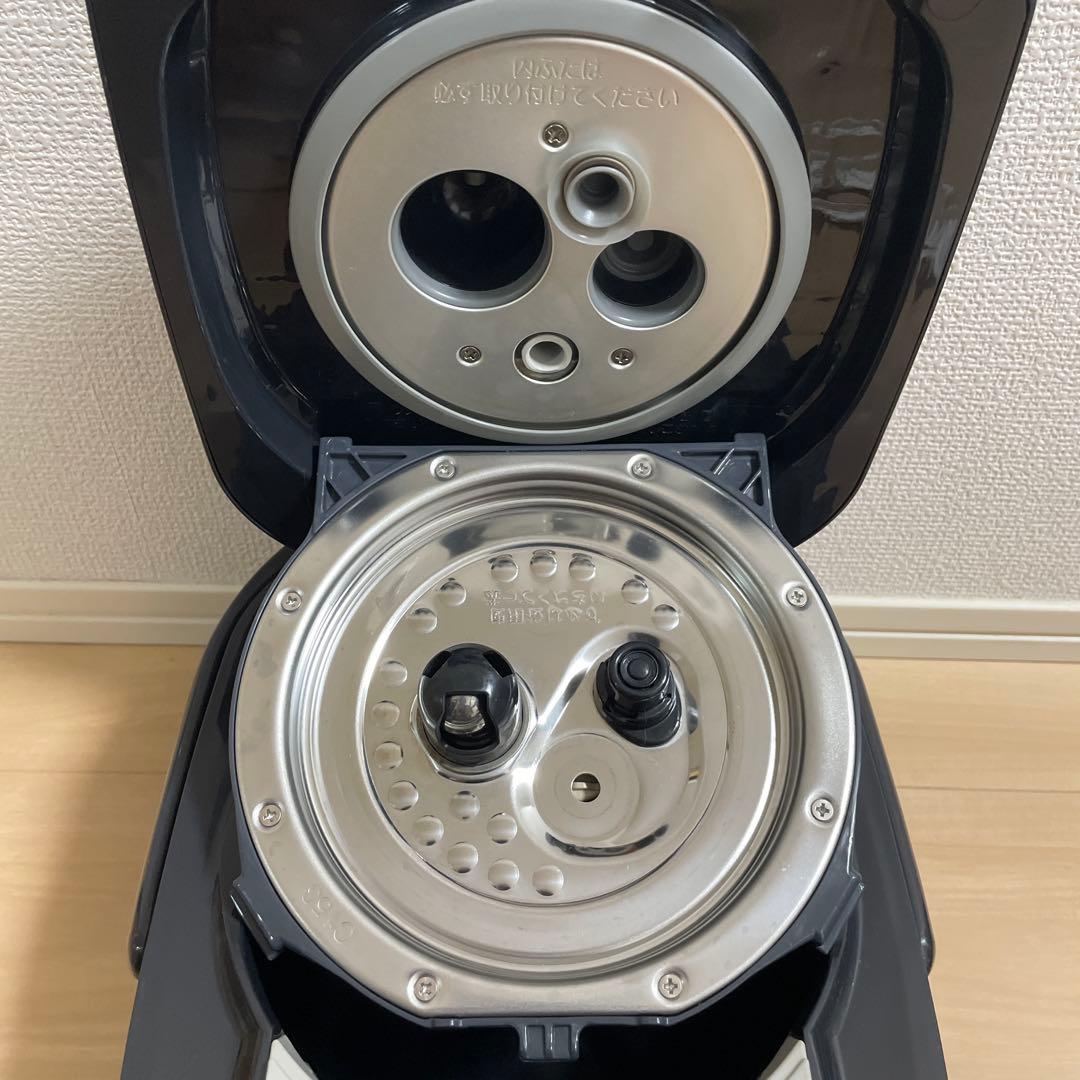 S*r様 【2021年製】象印 圧力IH炊飯ジャー NP-RZ05 3合炊き