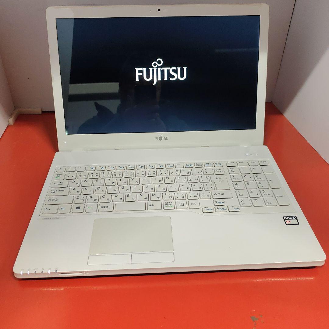 富士通 ノートパソコン Windows11　オフィス付き　爆速SSD搭載 極美品