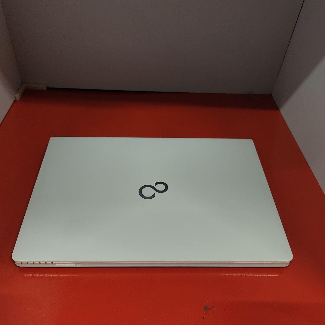 富士通 ノートパソコン Windows11　オフィス付き　爆速SSD搭載 極美品