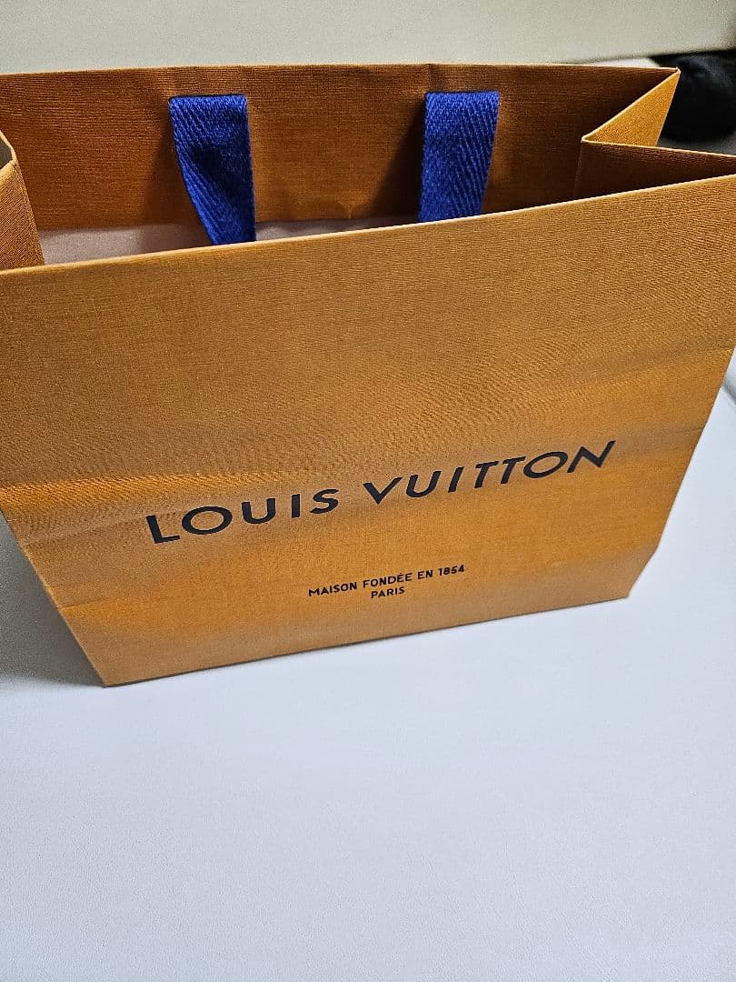 LOUIS VUITTON 黒 ブレスレット