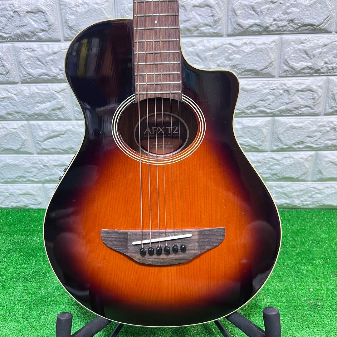 超美品　YAMAHA アコースティック　エレクトリック　ギターAPX-T2