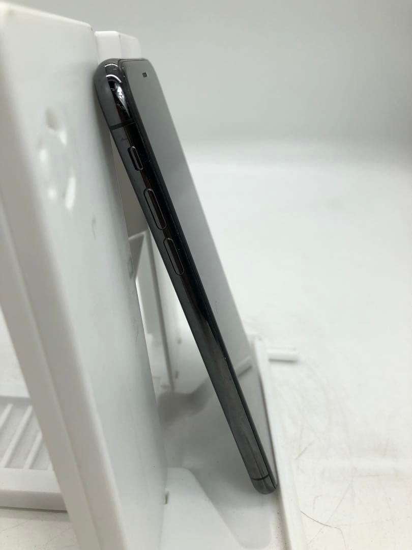 iPhoneXS ブラック