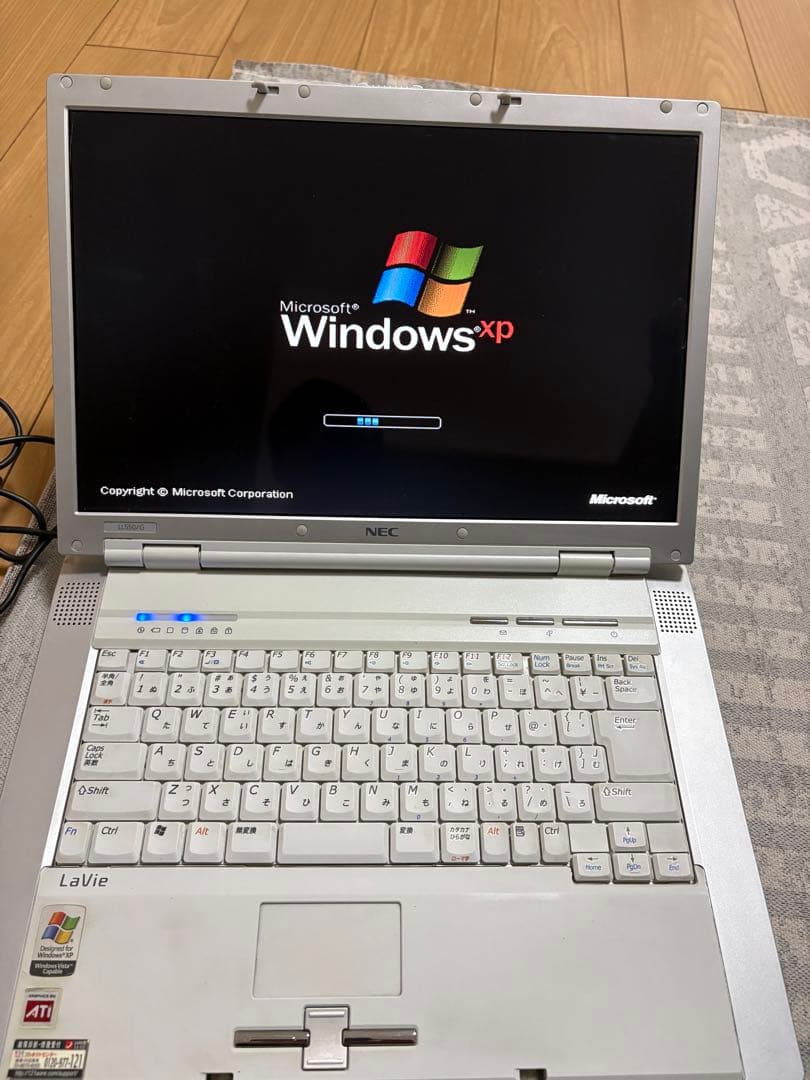 NEC LaVie LL550/G Windows XP 起動品　PCバッグ付き