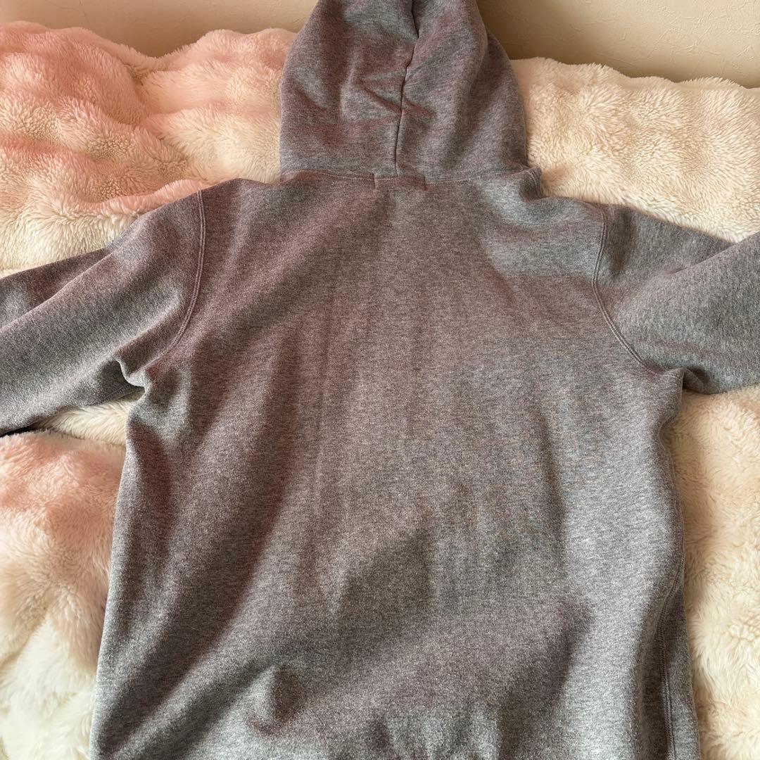 アベイシングエイプ☆モノクロエイプグラフィックパーカー