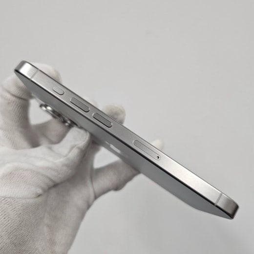 iPhone 15 pro 256GB ホワイト SIMフリー