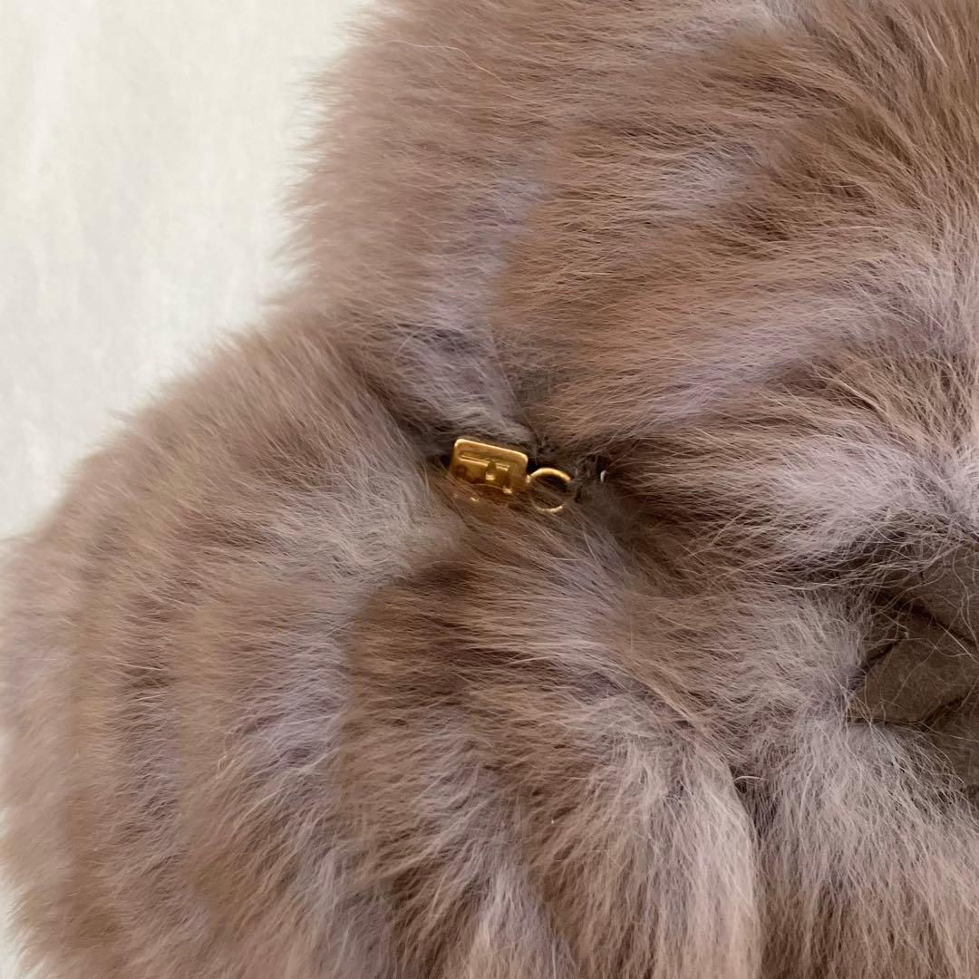 FENDY フェンディ　ファーコサージュ ブローチ　フラワー　花　ブラウン系