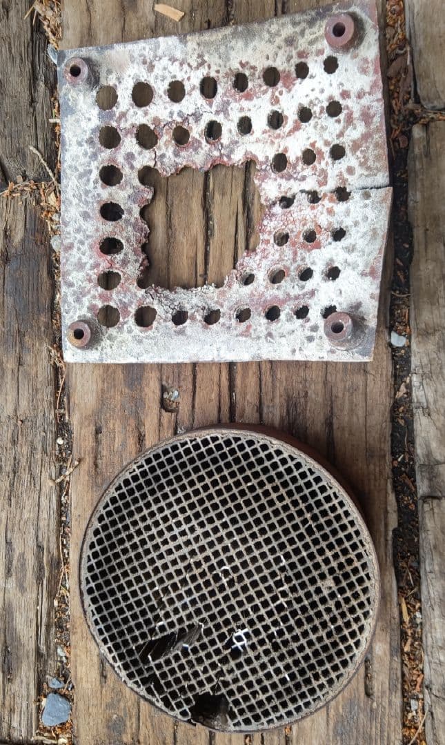 ダッチウエスト　薪ストーブ用　バーツ　触媒下バッフル　廃盤部品