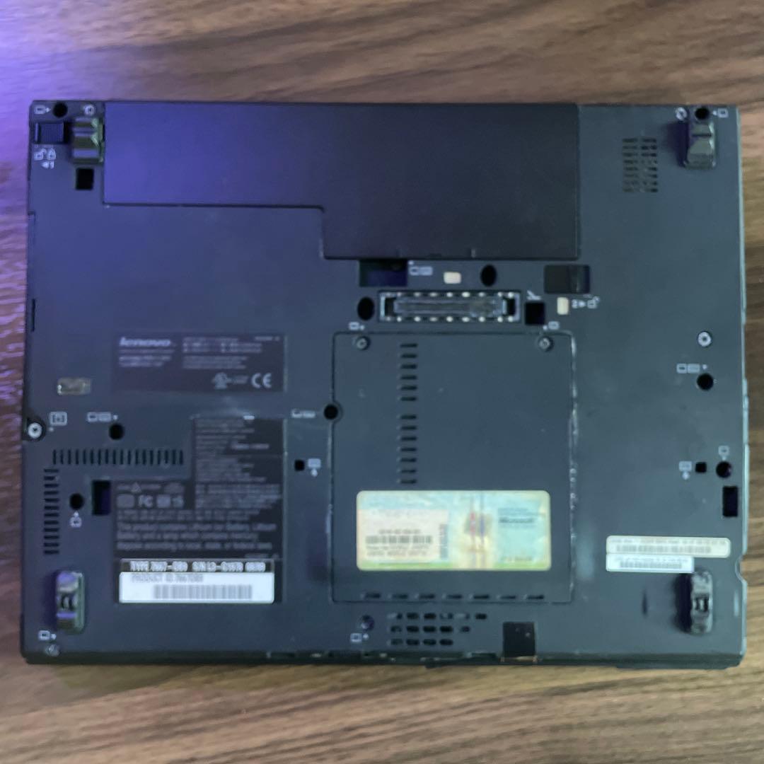 Lenovo ThinkPad X61sノートPC