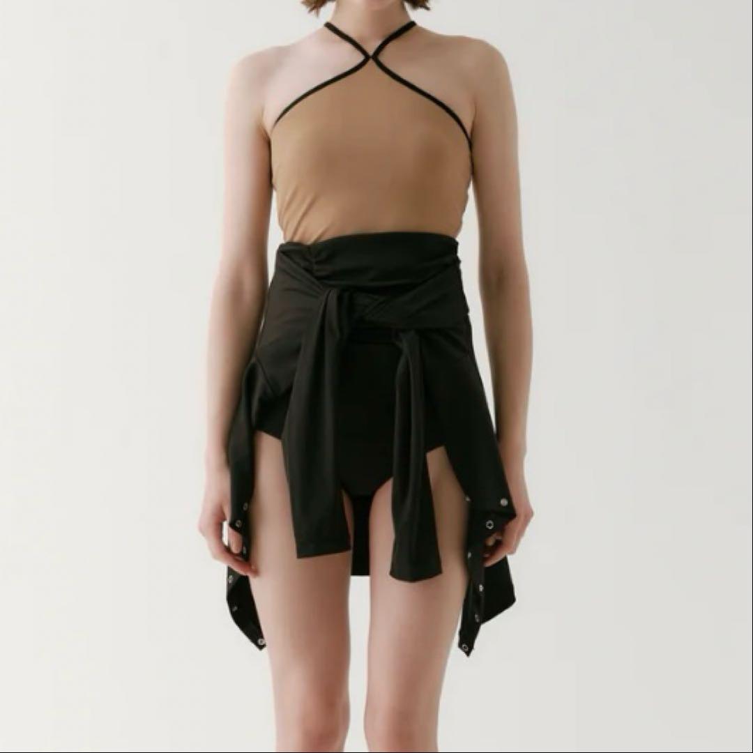 DAWN No.11 CUP IN LANG TOPS BEG×BLK