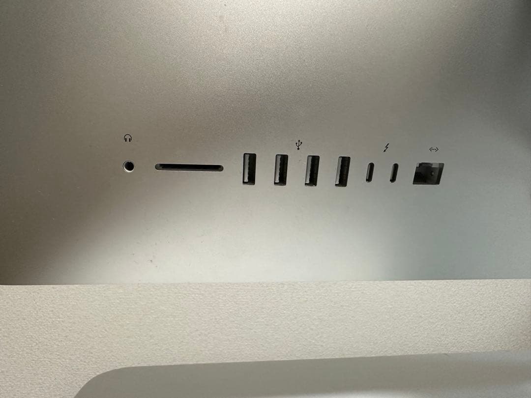 Macデスクトップ iMac 21.5 Retina 4K 2019 / 16GB / corei5