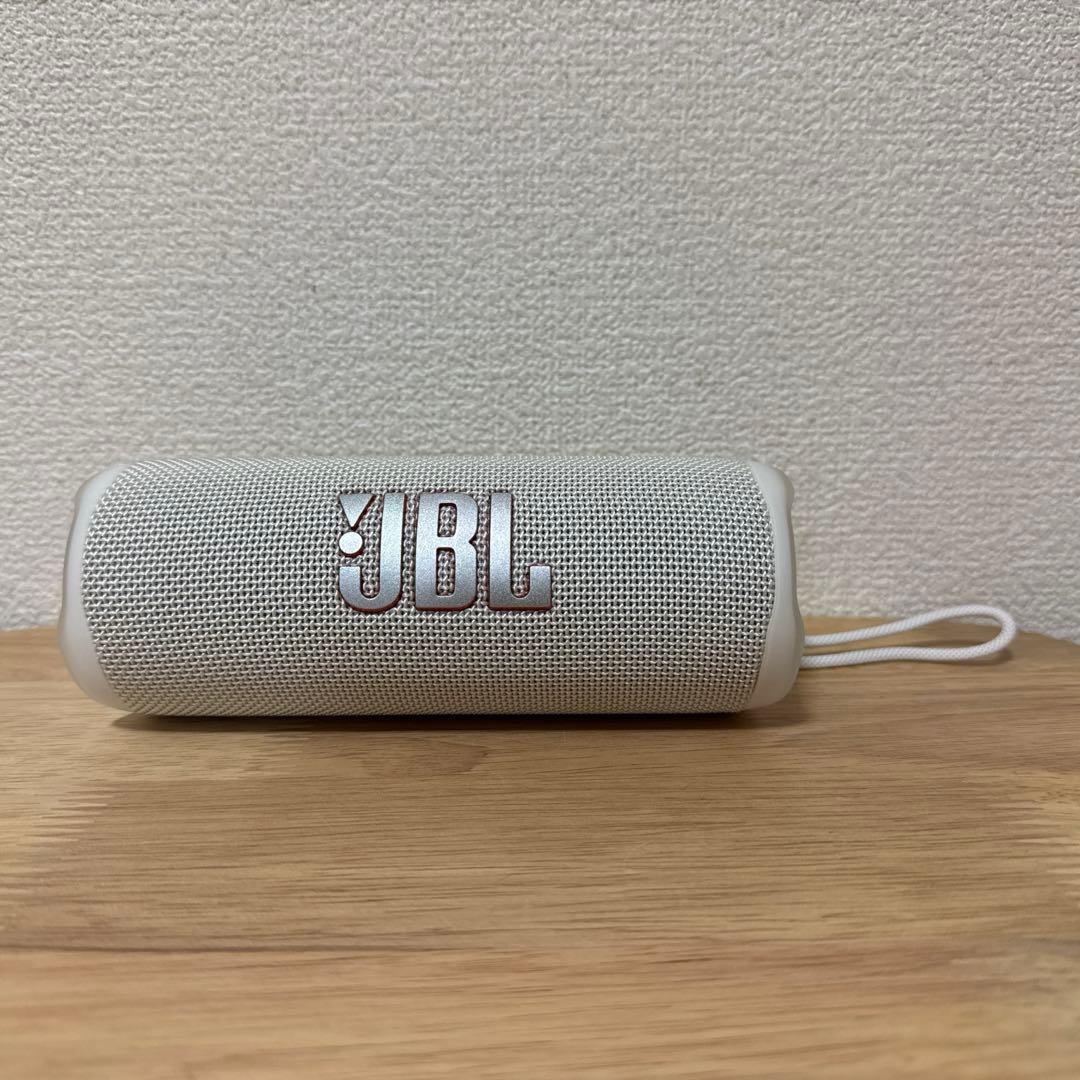 JBL FLIP6 ワイヤレススピーカー 防水IP67 ホワ イト