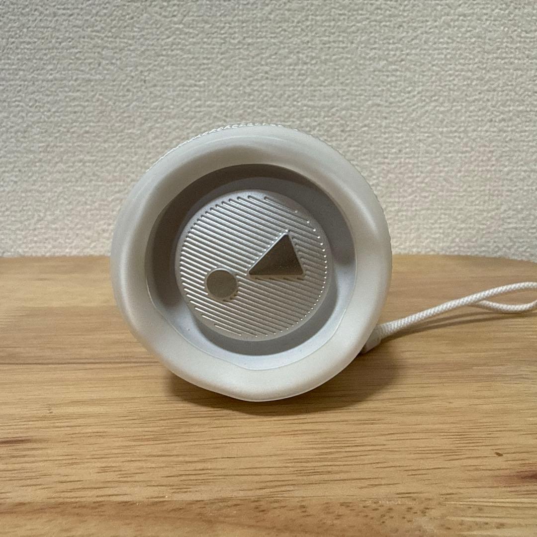 JBL FLIP6 ワイヤレススピーカー 防水IP67 ホワ イト