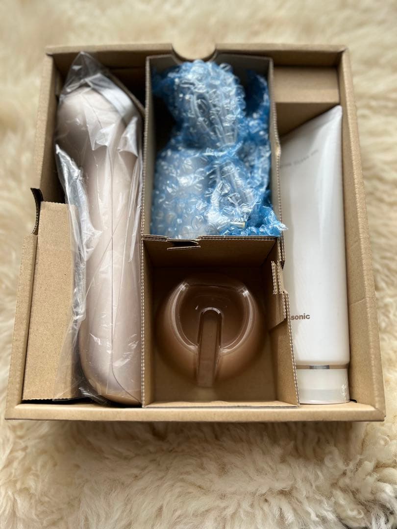 【蓄電池交換済】パナソニック RF美顔器 EH-SR74-N