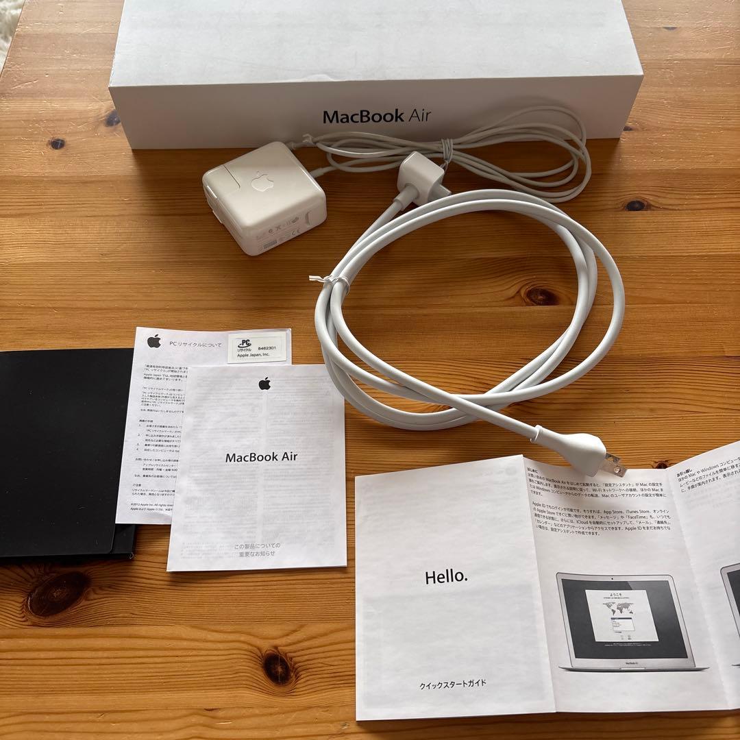 Apple MacBook Air シルバー 13インチ 2013