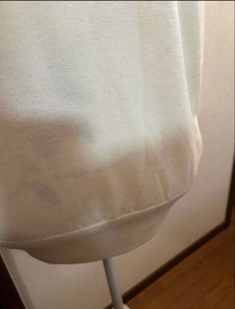 最終値下げ　SACRA サクラ　オフホワイトニット　美品