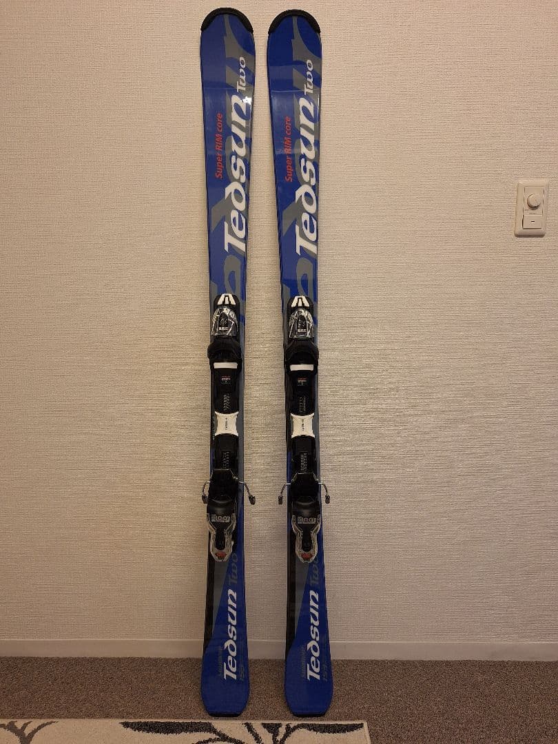 極美品 Swallow スワロー スキー板 2023 TEDSUN2 153cm