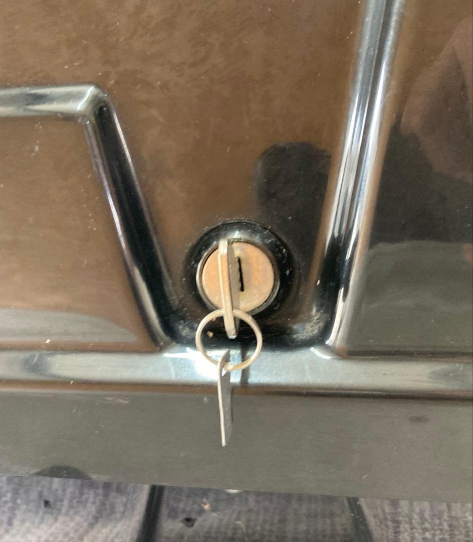 TERZO ブラック ルーフボックス