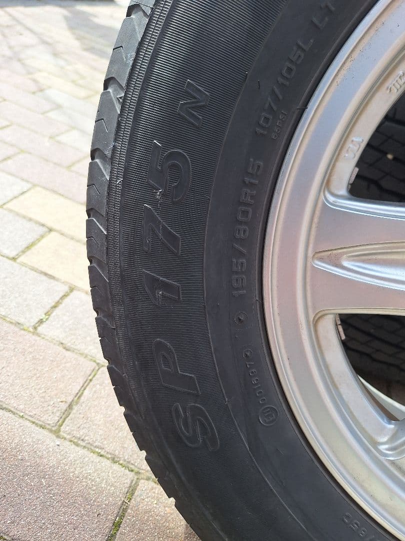 ハイエースタイヤアルミホイルセット mojirou.dx1026