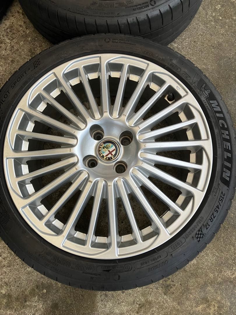 アルファロメオ　ミト　レガーレ　ホイール・タイヤ　セット　希少