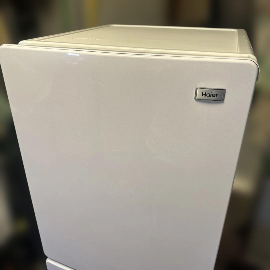 2022年製　Haier 148L 冷蔵庫【JR-NF148B-W】