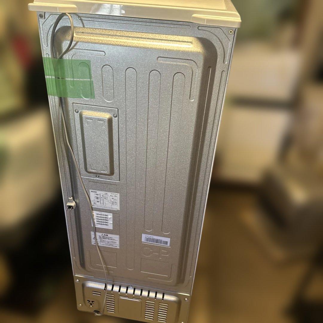 2022年製　Haier 148L 冷蔵庫【JR-NF148B-W】
