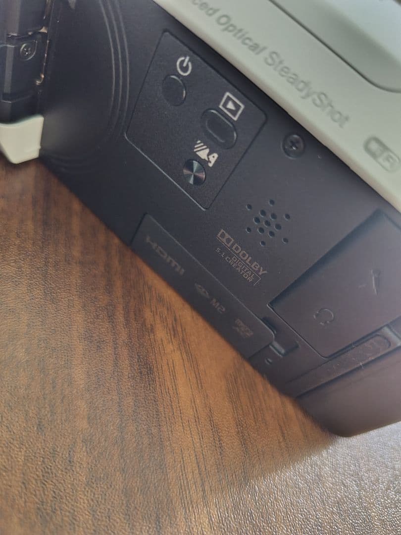 美品☆Sony HDビデオカメラ 本体　ケース付き