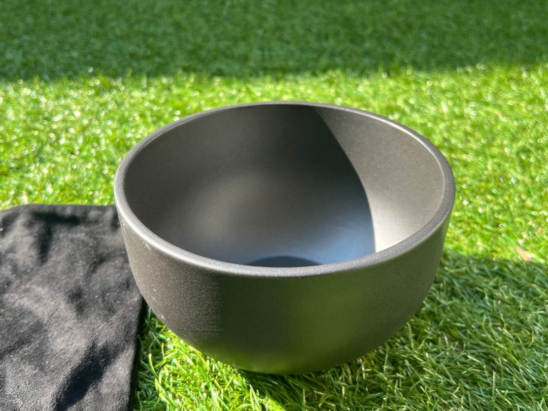 【送料無料】VALIEM バリエム 陶器鉢①L　外径約15cm、高さ約8.5cm