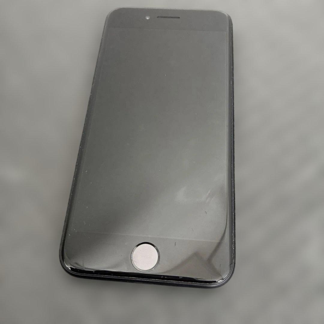 Apple iPhone SE 64GB SIMフリー